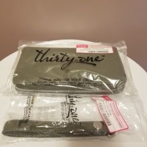 Benjamins Wallet & Strap in Olive Pebble